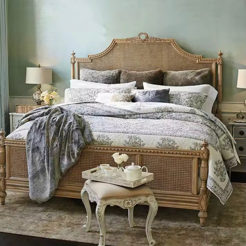French Style Solid Wood Rattan King Size Bed Hand Carved Bedroom Queen Size Bed Furniture Sets
