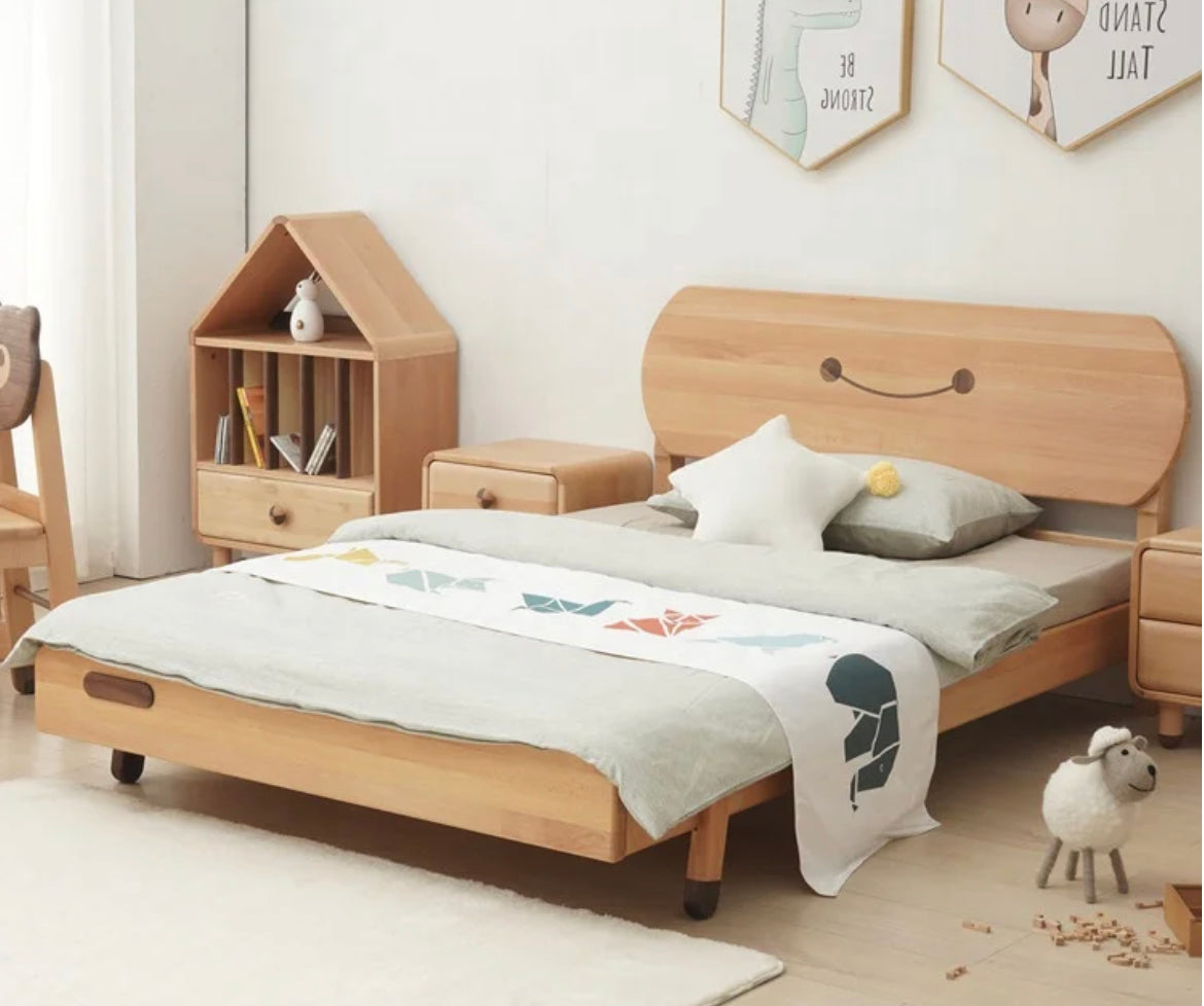 Kids Bed Nordic Style Comfortable Log Color Furniture Solid Wood Children Bed